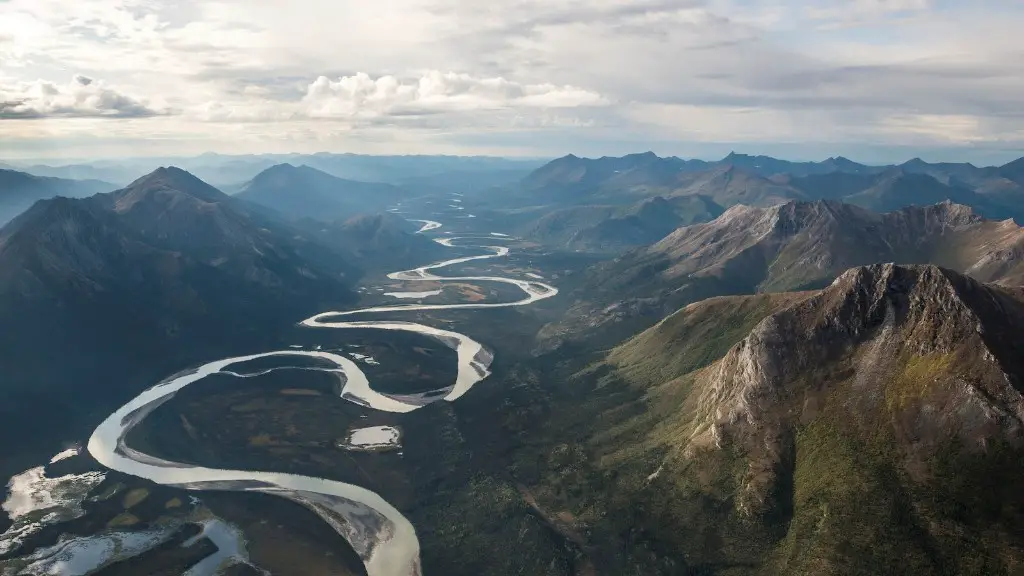 What does the congo river flow through?