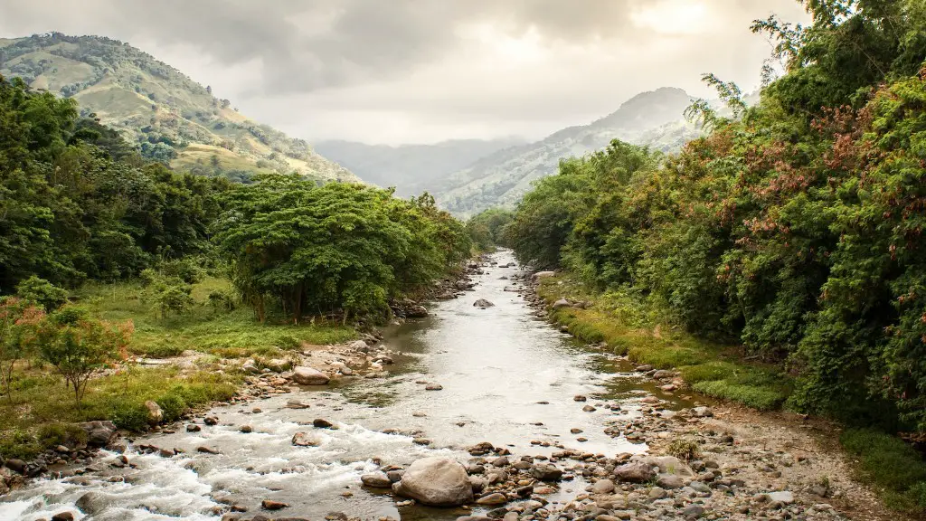 Do people poop in the ganges river?