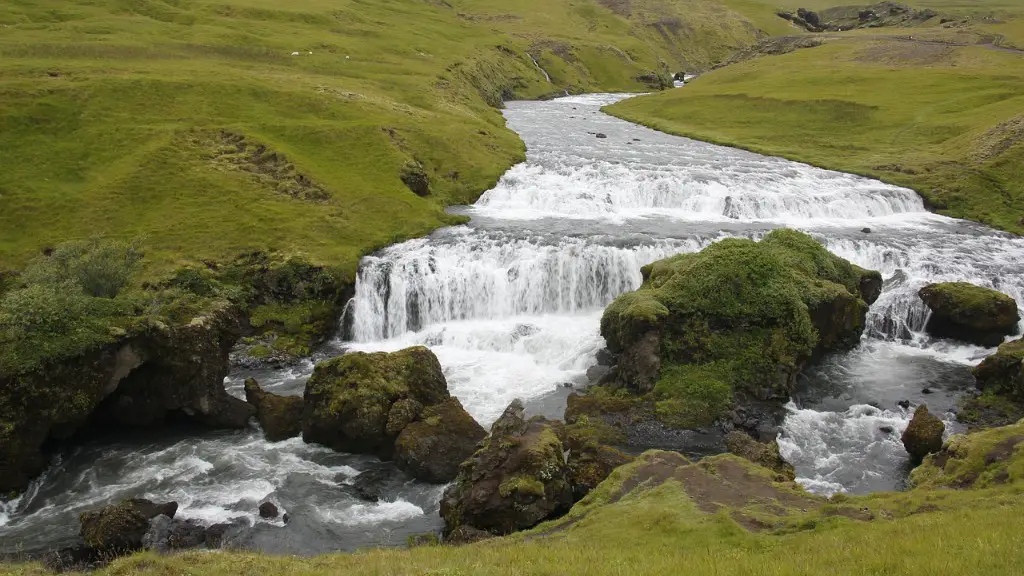 How Many Gallons Of Water Is In The Mississippi River