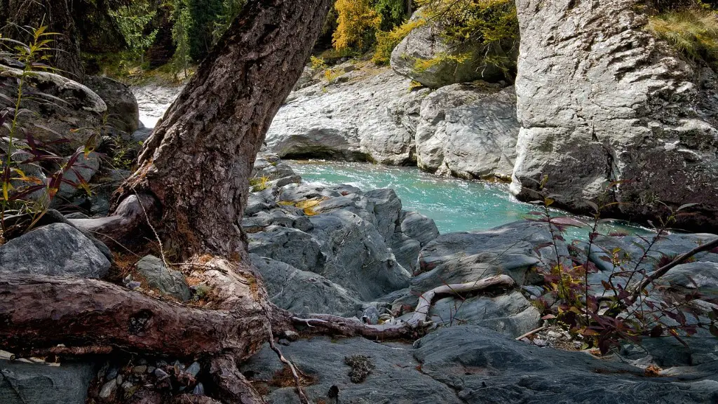 What Rocks Are At The Bottom Of The Mississippi River