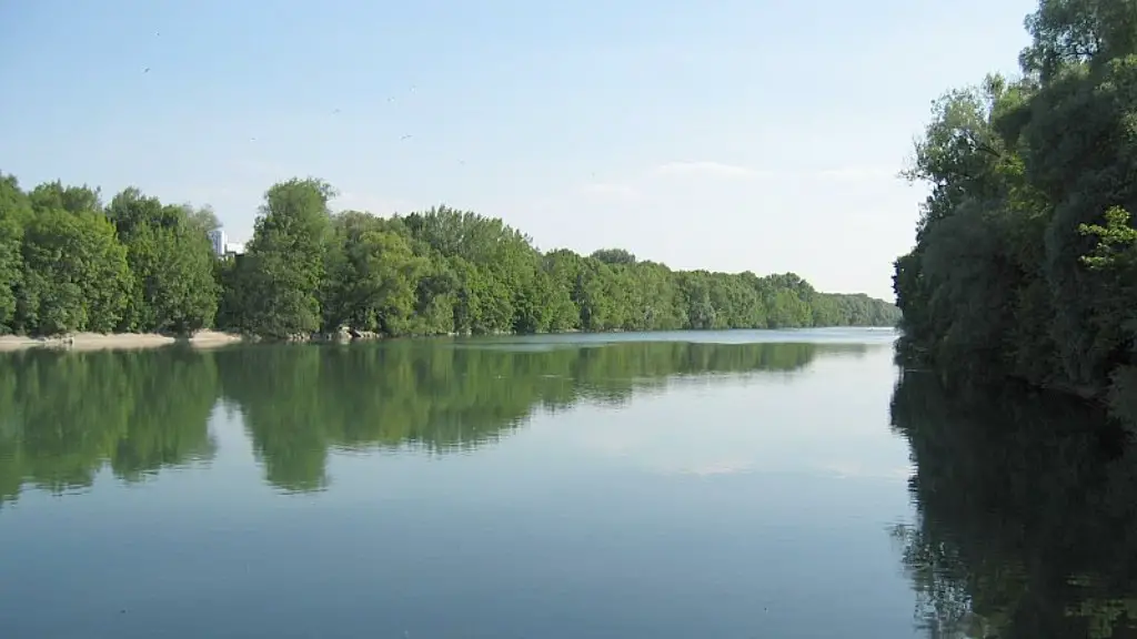 How Are Mississippi River Sandbars Formed