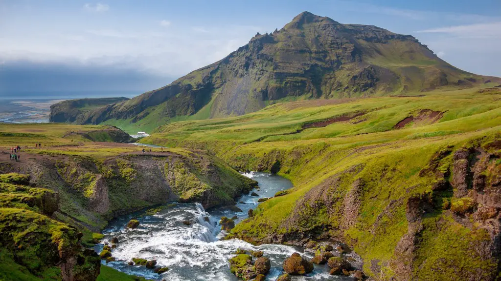 What happens to amazon river of the andes glaciers melt?